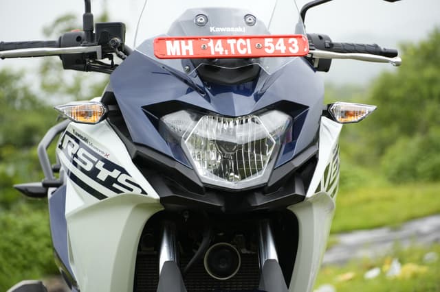 Kawasaki Versys-X 300 Front View Image – Versys-X 300 Photos in